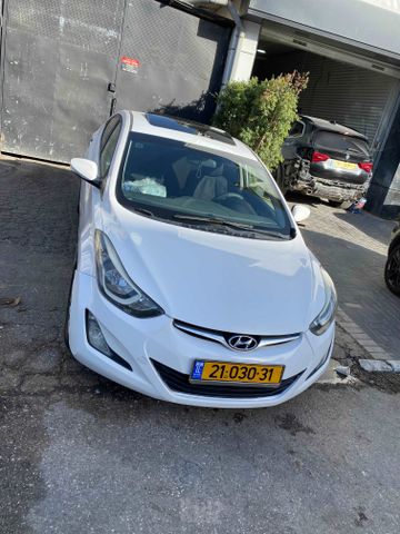 יונדאי I35