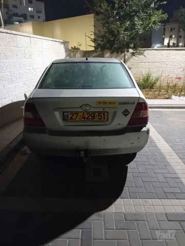 טויוטה קורולה