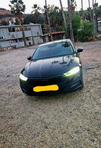 סקודה אוקטביה