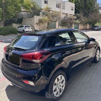 יונדאי i20