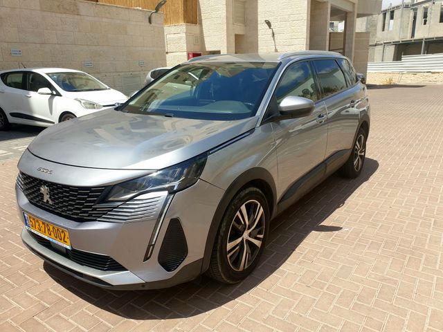 מודעת רכב פיג'ו 5008