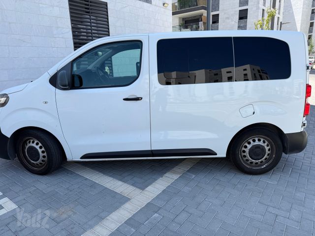מודעת רכב סיטרואן ג'אמפי