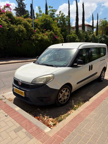 פיאט דובלו