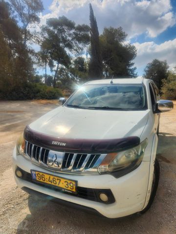 מודעת רכב מיצובישי טרייטון / L200