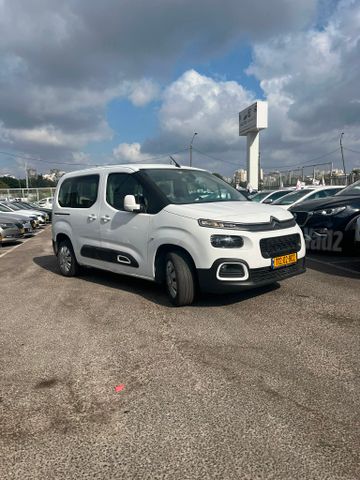 מודעת רכב סיטרואן ברלינגו