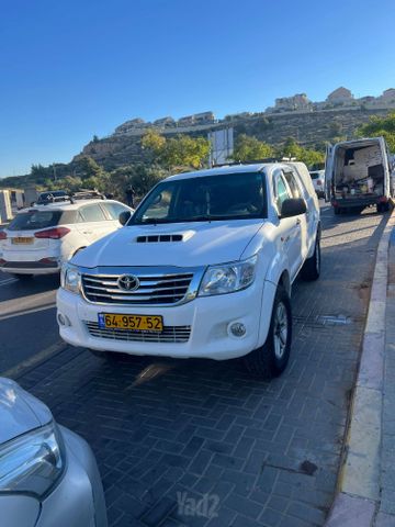 טויוטה היילקס