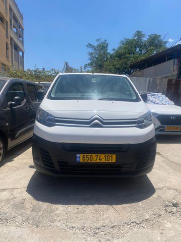 מודעת רכב סיטרואן ג'אמפי 2