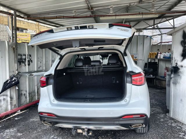 אם ג'י EHS PHEV