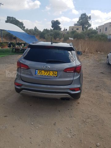 יונדאי סנטה פה
