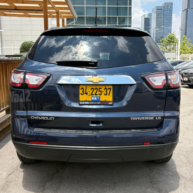 שברולט טראוורס