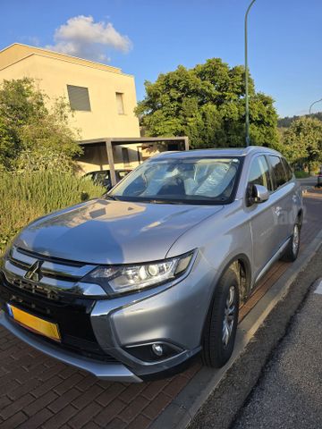 מודעת רכב מיצובישי אאוטלנדר