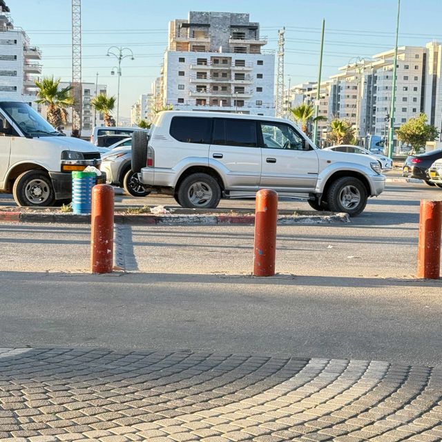 טויוטה לנד קרוזר