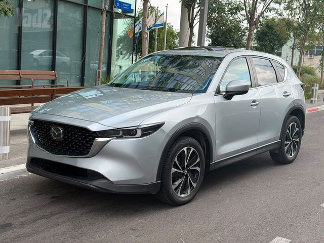 מודעת רכב מאזדה CX-5