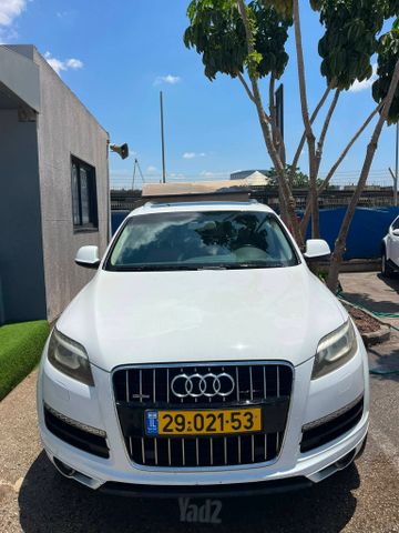 אאודי Q7