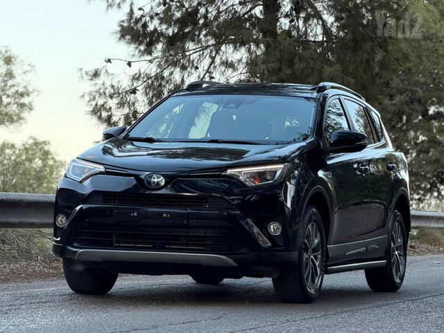 טויוטה RAV4