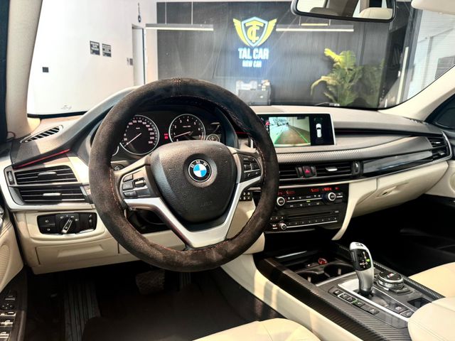 ב מ וו X5