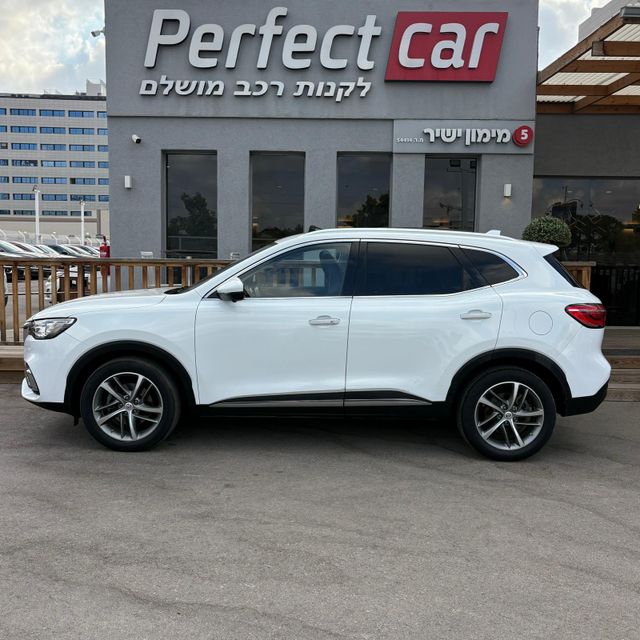 אם ג'י EHS PHEV