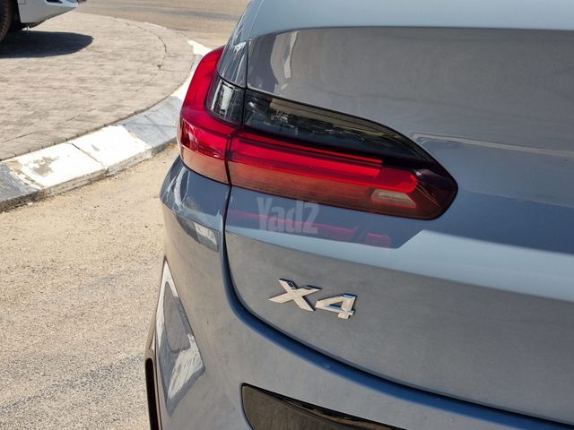 ב מ וו X4