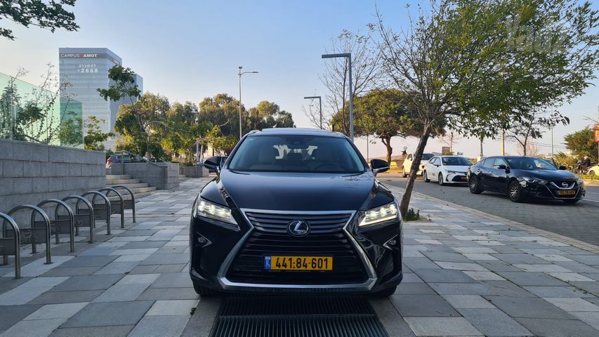 לקסוס RX