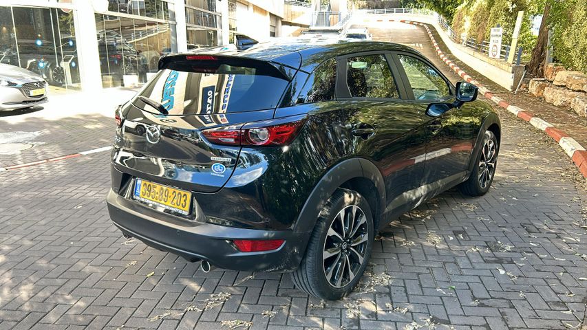 מאזדה CX-3