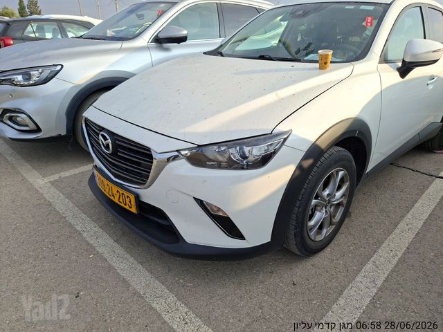 מודעת רכב מאזדה CX-3