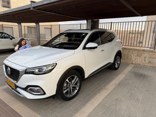 אם ג'י EHS PHEV