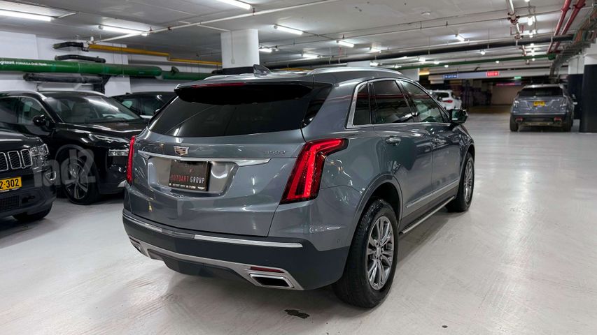 קאדילק XT5