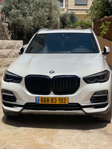 ב מ וו X5