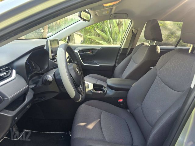 טויוטה RAV4