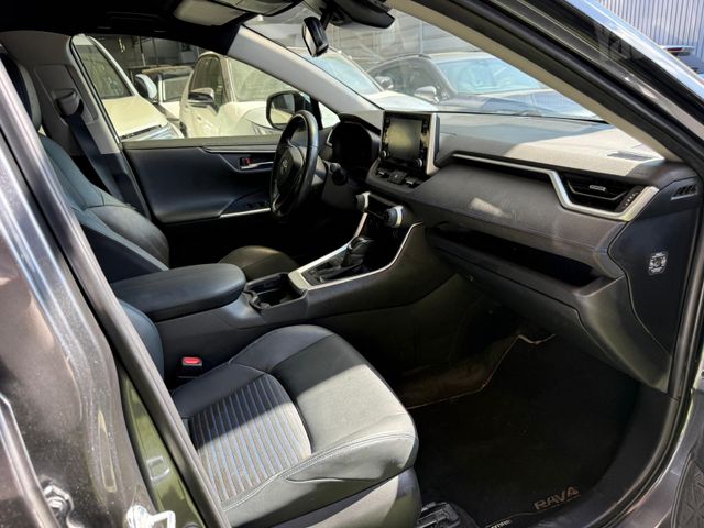 טויוטה RAV4