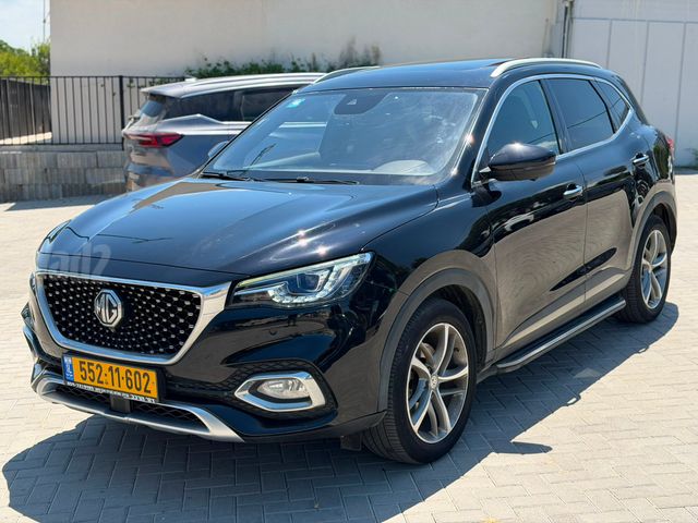 מודעת רכב אם ג'י EHS PHEV