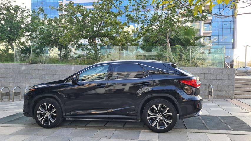 לקסוס RX