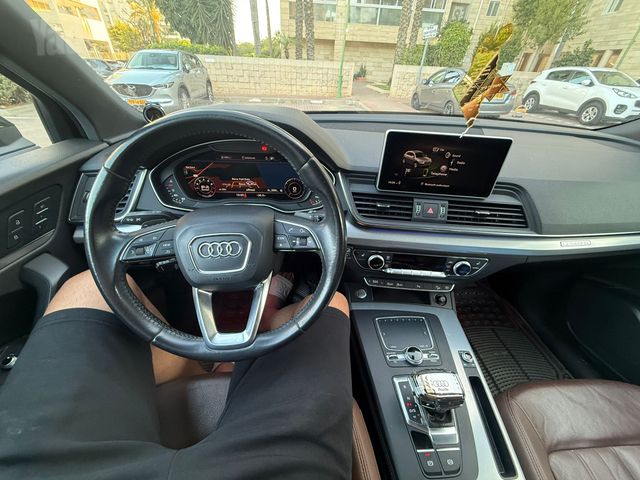 אאודי Q5