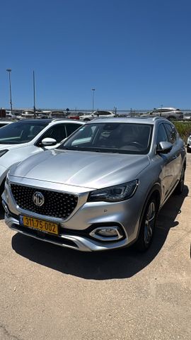 מודעת רכב אם ג'י EHS PHEV