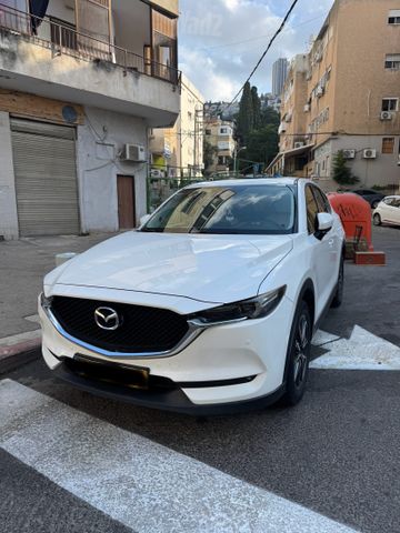 מודעת רכב מאזדה CX-5