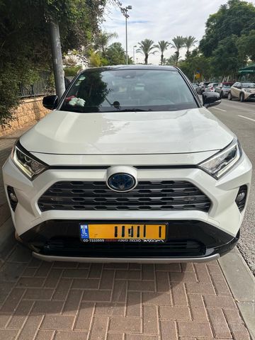 מודעת רכב טויוטה RAV4