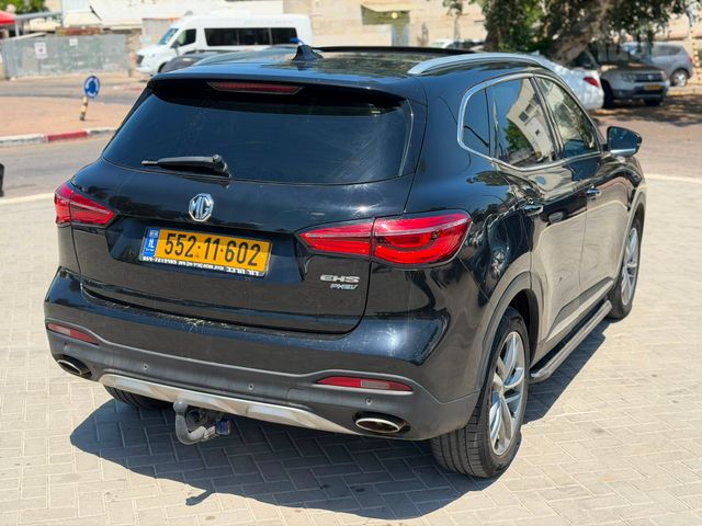אם ג'י EHS PHEV