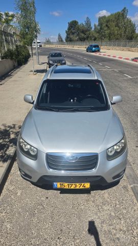יונדאי סנטה פה