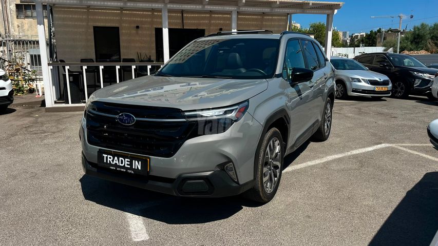 פורסטר Limited Plus אוט׳ 2.5 (180 כ״ס)