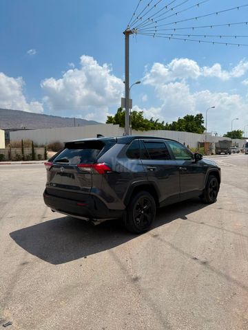 טויוטה RAV4