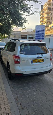 סובארו פורסטר