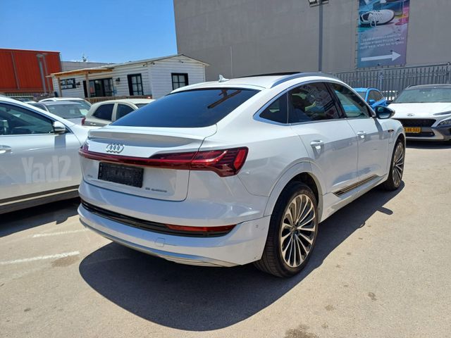 אאודי E-tron