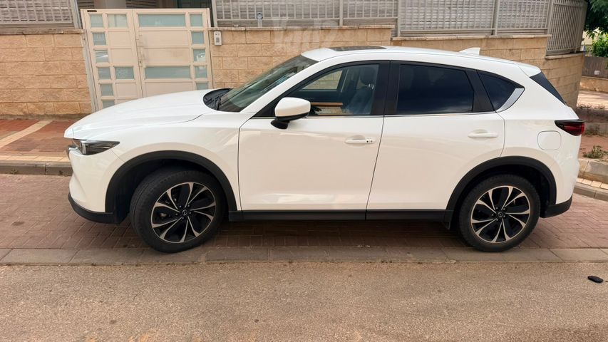 מודעת רכב מאזדה CX-5