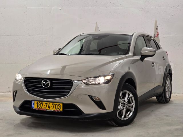 מודעת רכב מאזדה CX-3