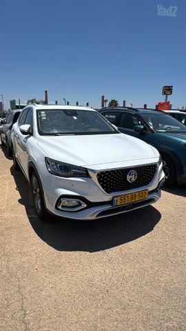 מודעת רכב אם ג'י EHS PHEV