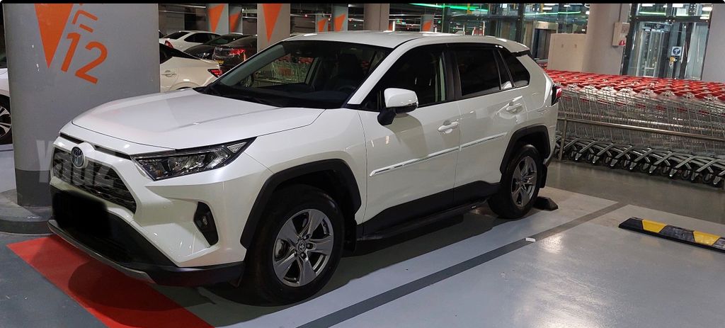 מודעת רכב טויוטה RAV4