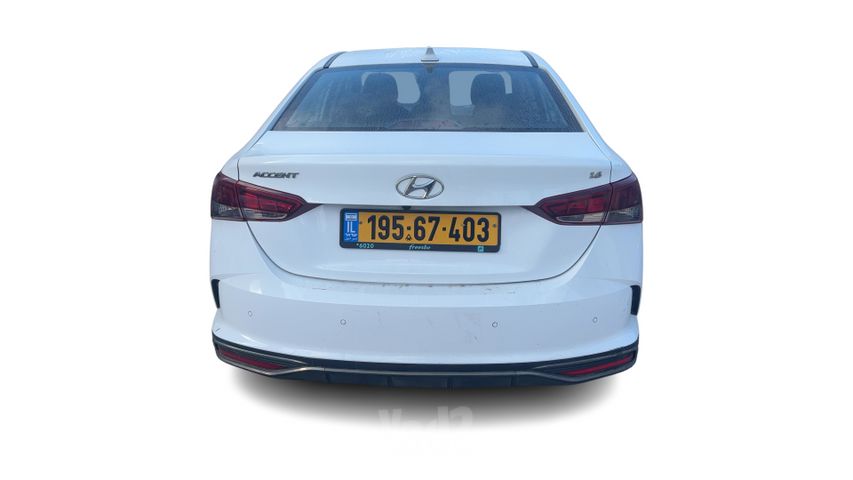 יונדאי אקסנט i25