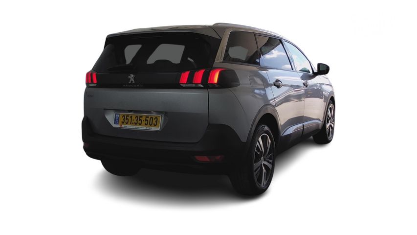 פיג'ו 5008