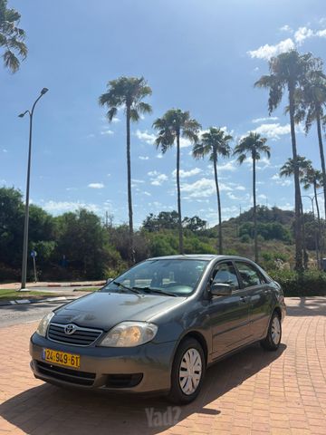 טויוטה קורולה