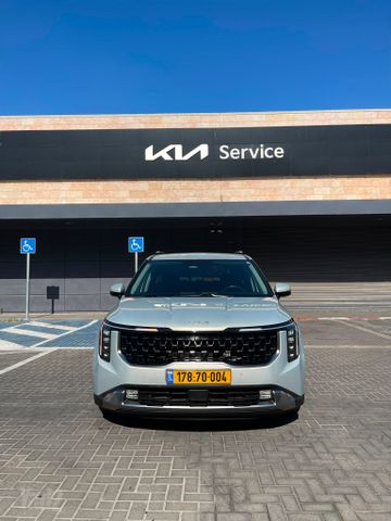 קרניבל EX היברידי אוט׳ מיניוואן / MPV 8 מק 1.6 (245 כ״ס)
